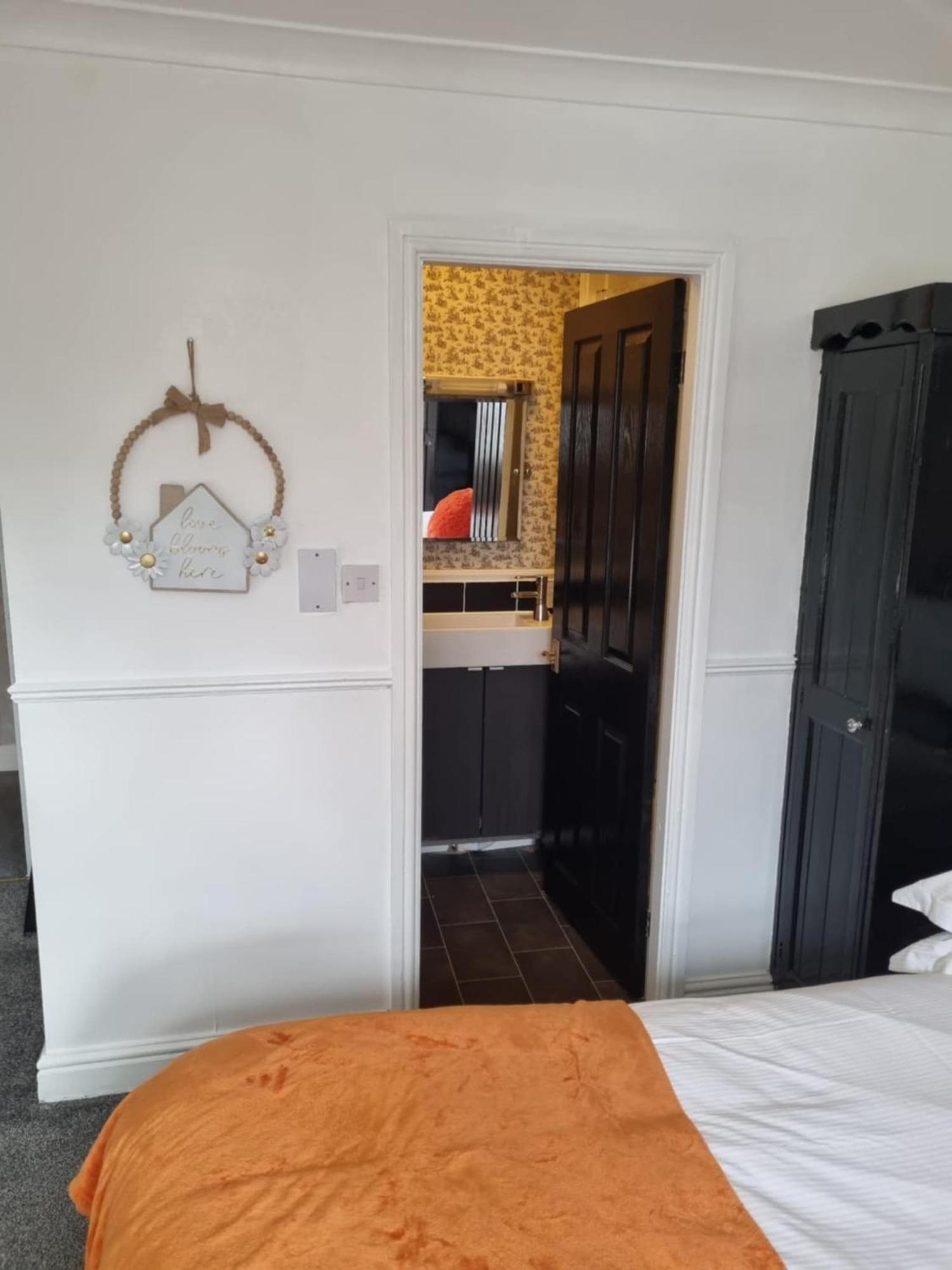Virginia Cottage Guest House Боунес-он-Уиндермер Экстерьер фото