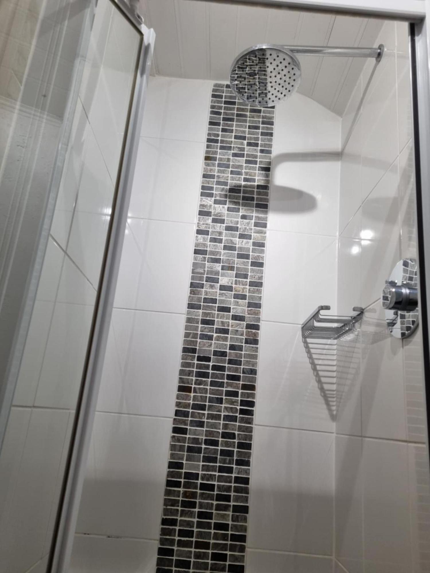 Virginia Cottage Guest House Боунес-он-Уиндермер Экстерьер фото